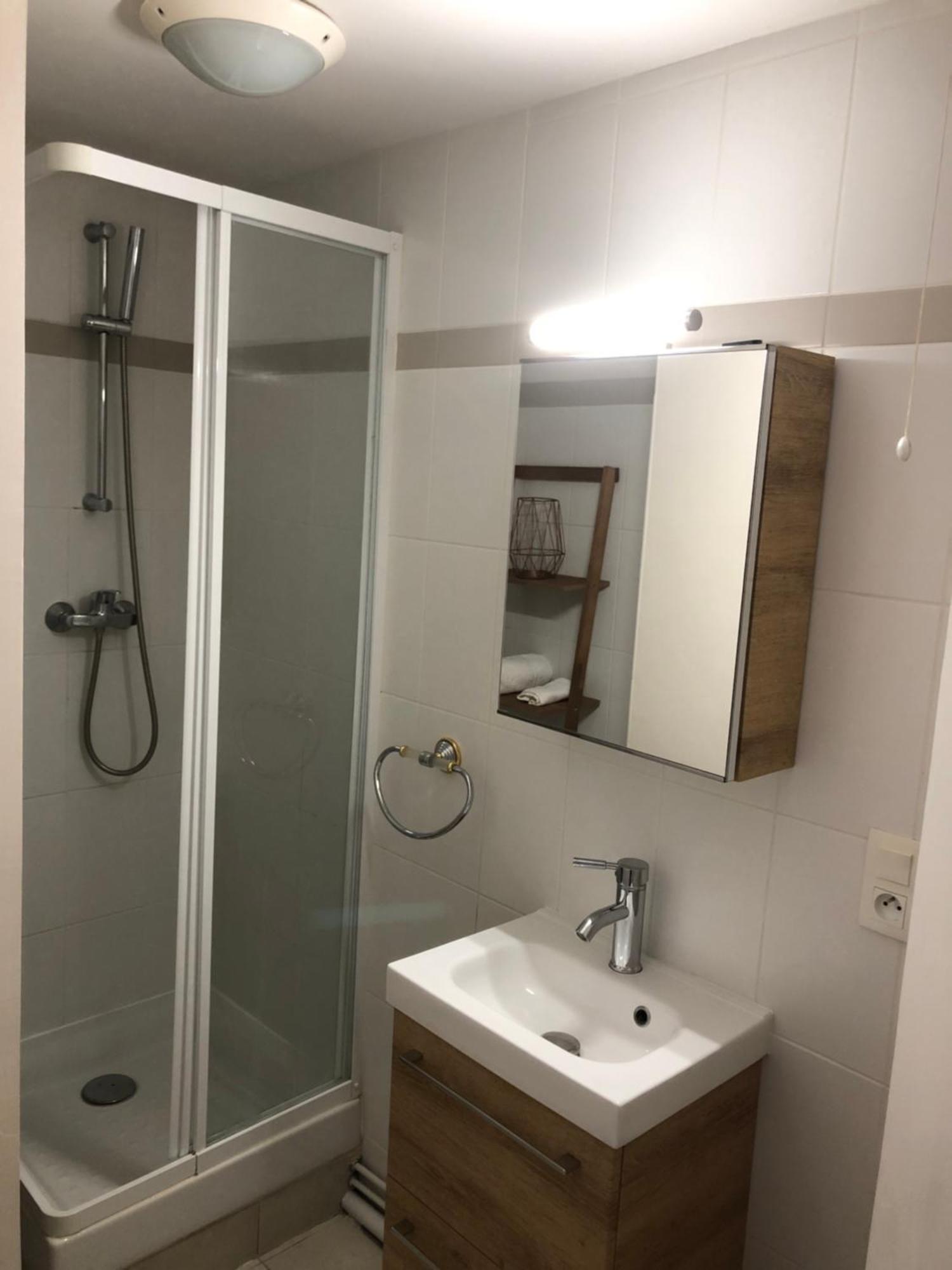 Apartment Logement Centre D'epernay Avec Parking Privé Epernay