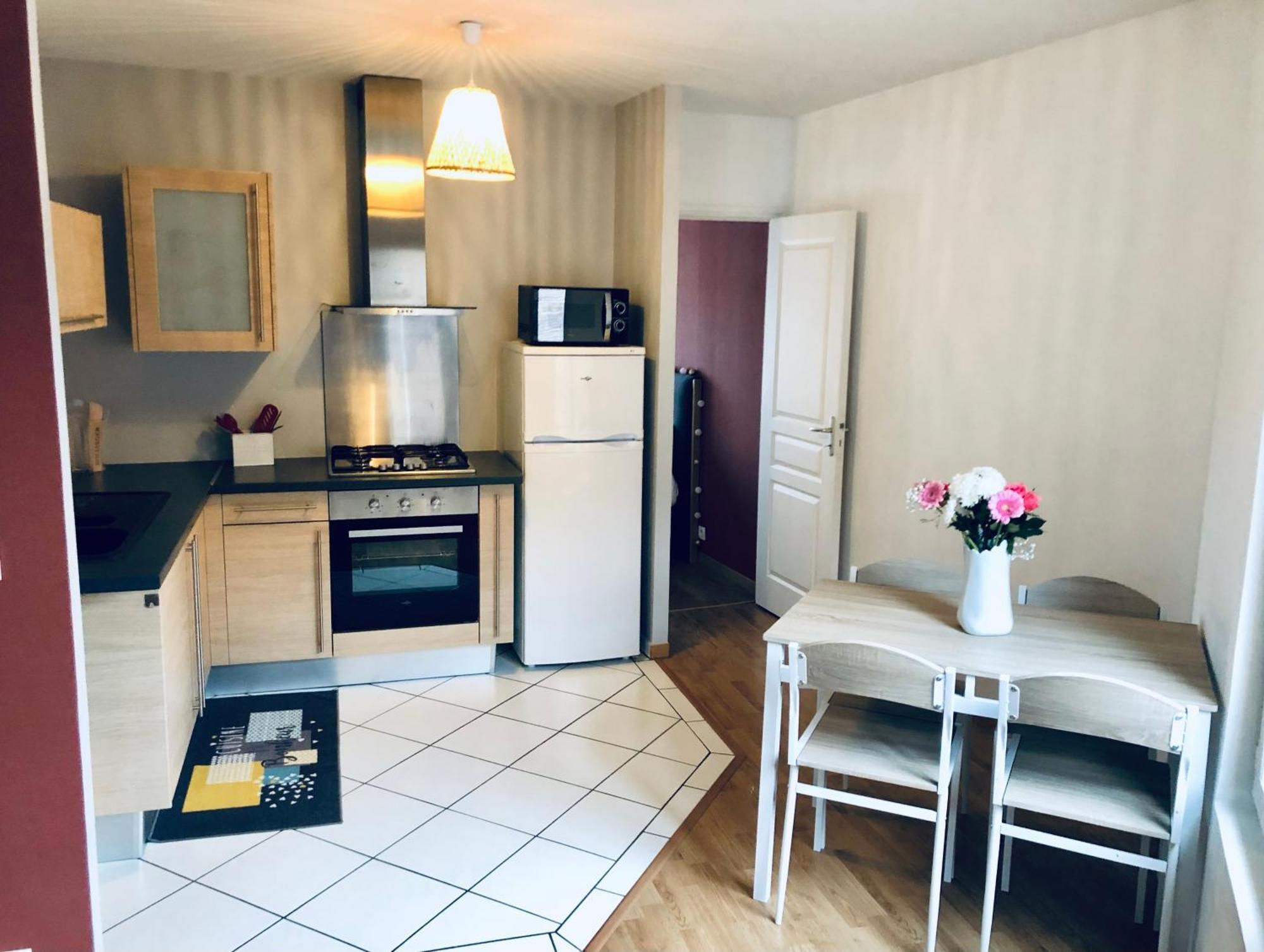 Logement Centre D'epernay Avec Parking Privé * Epernay